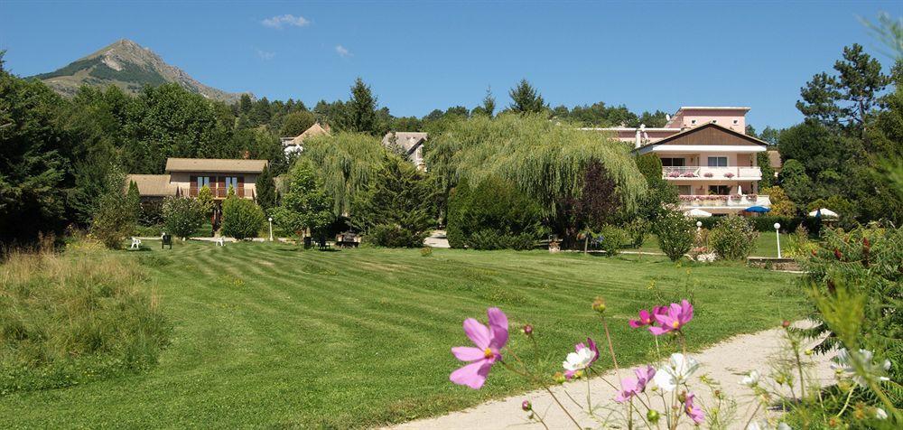 Hotel & Restaurant Azur La Freissinouse ภายนอก รูปภาพ