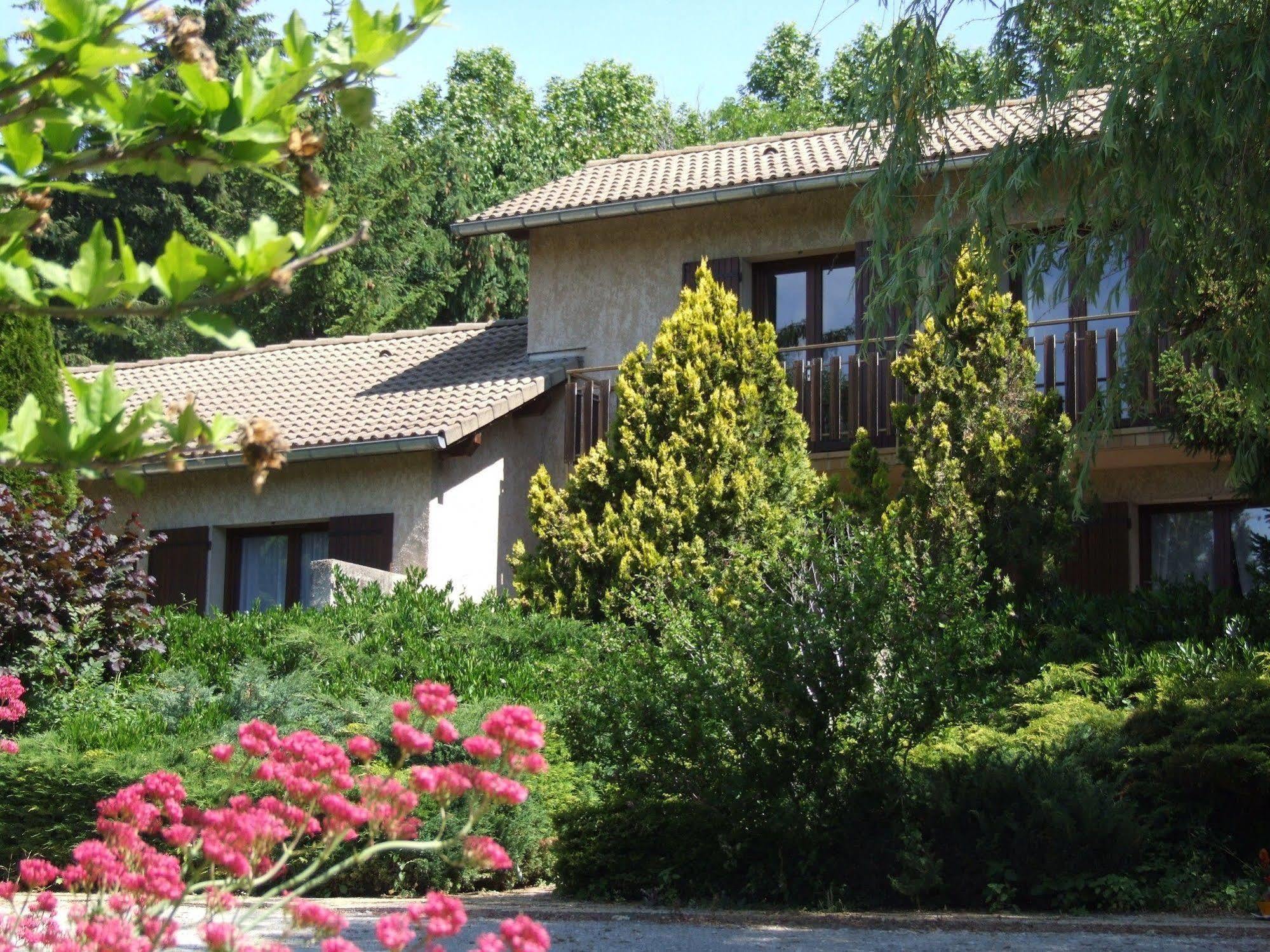 Hotel & Restaurant Azur La Freissinouse ภายนอก รูปภาพ