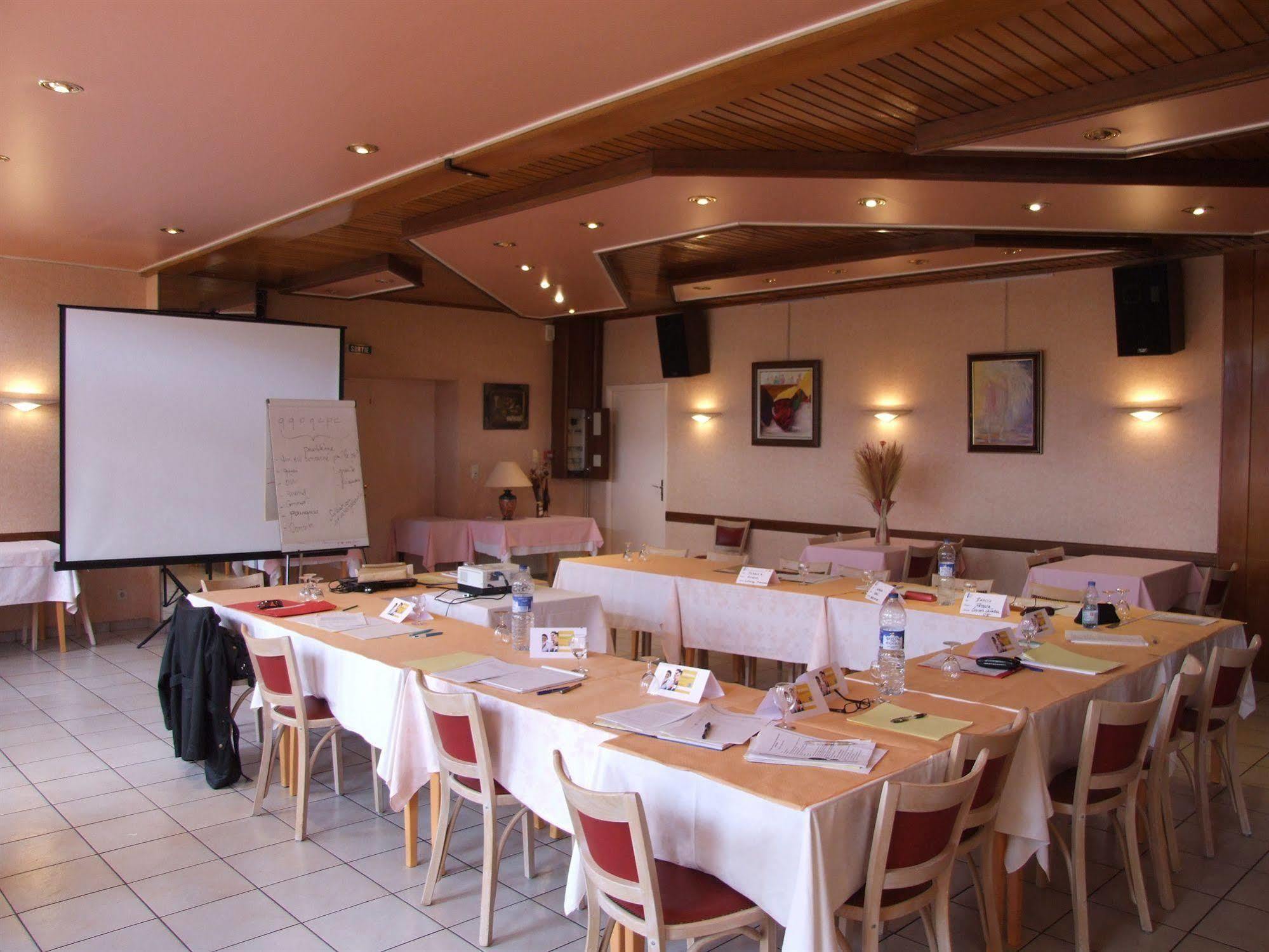 Hotel & Restaurant Azur La Freissinouse ภายนอก รูปภาพ