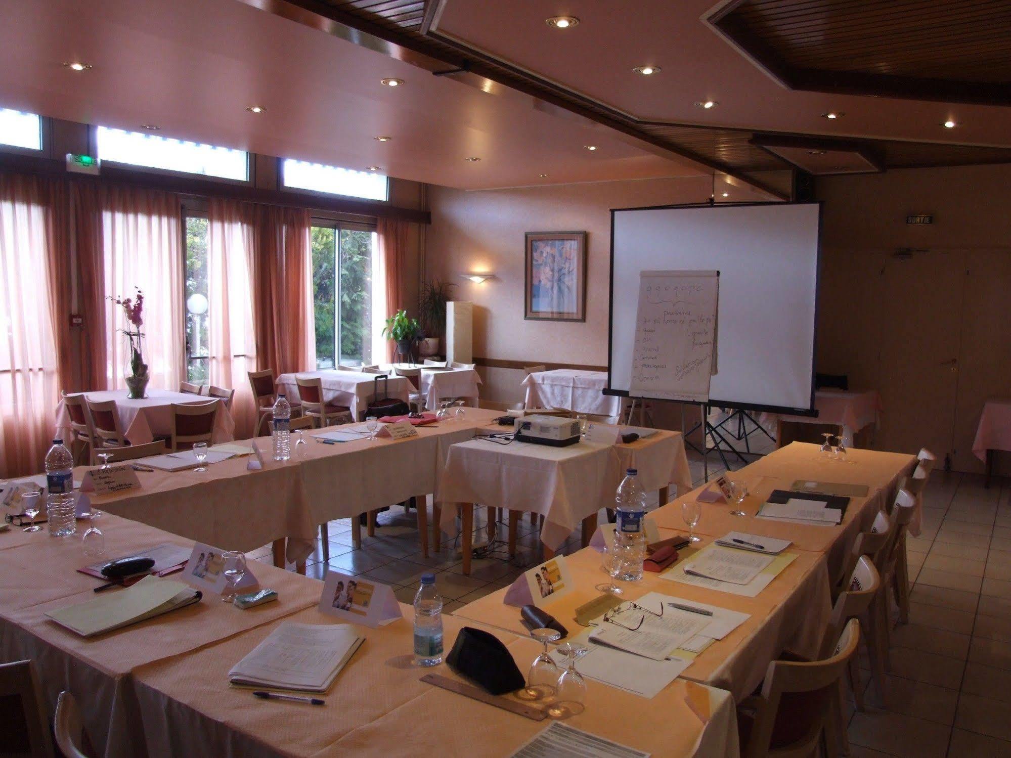 Hotel & Restaurant Azur La Freissinouse ภายนอก รูปภาพ
